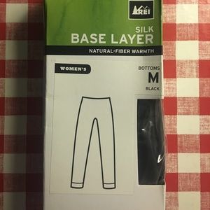 REI 100% Silk leg warmers base layer size medium
